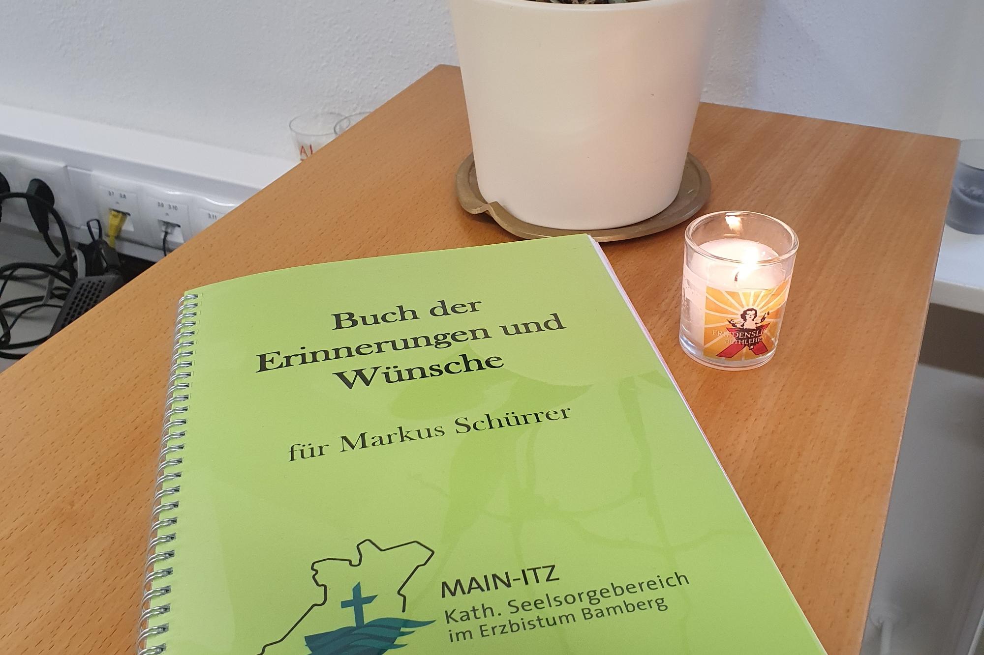 Buch der Erinnerungen und Wünsche