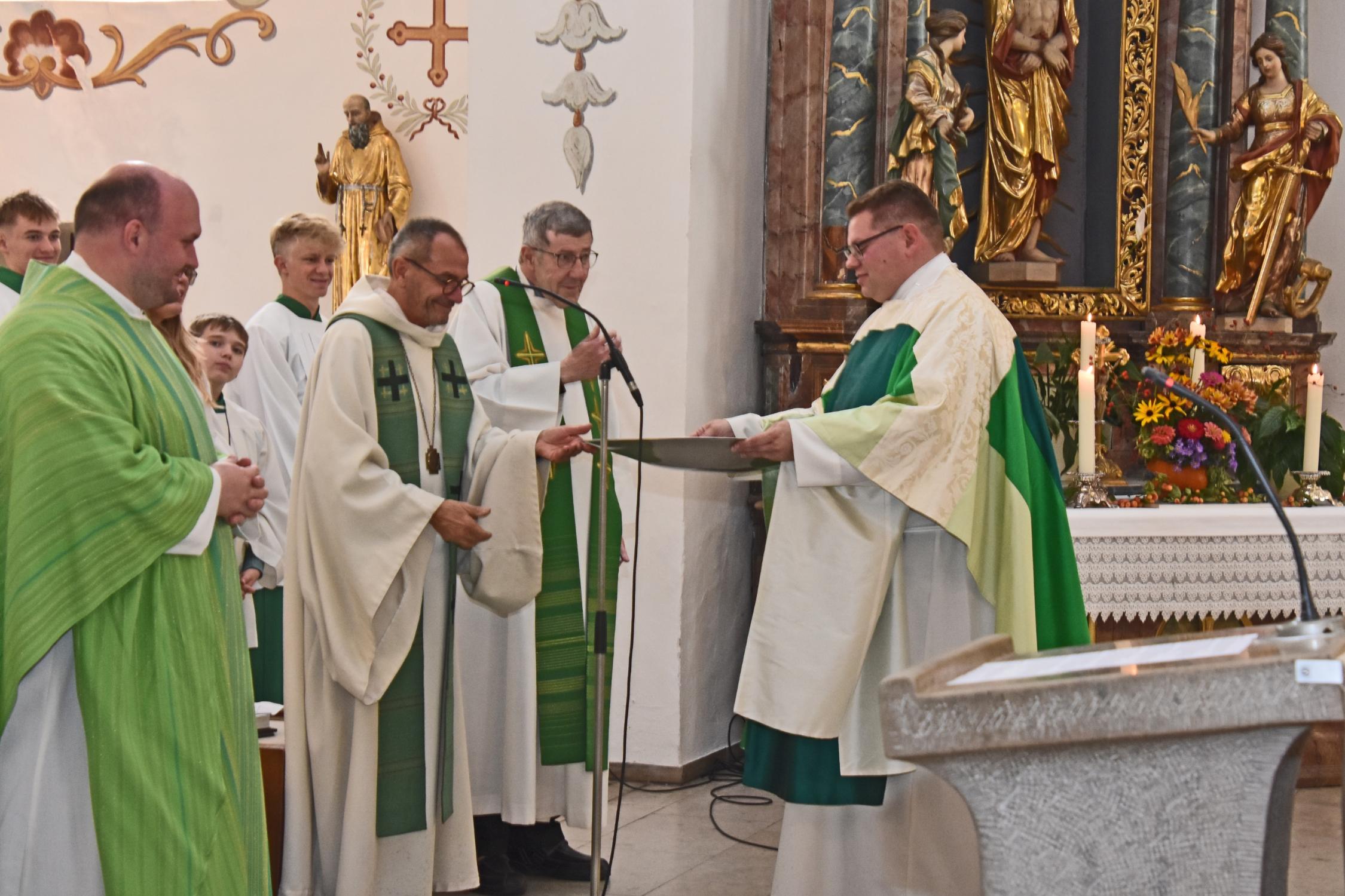 Amtseinführung Pfarrer Philipp Janek und Pfarrvikar Sebastian Heim