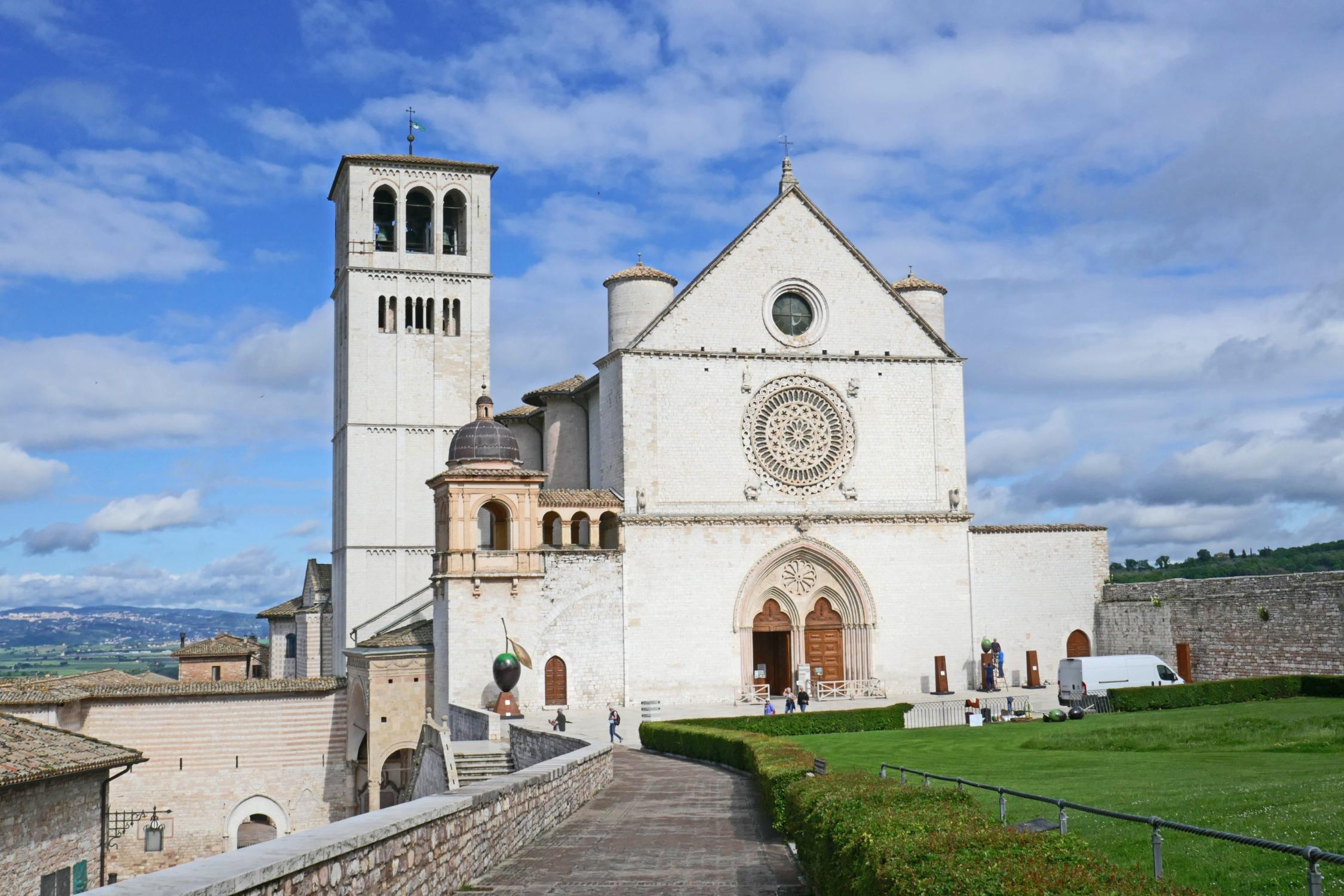 Auf den Spuren des Hl. Franziskus und der Hl. Klara