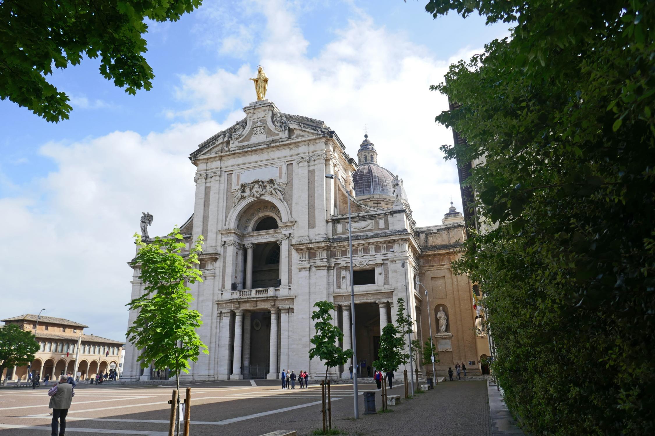 Auf den Spuren des Hl. Franziskus und der Hl. Klara