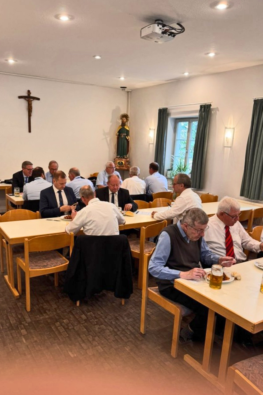 Mittagessen im Pfarrheim