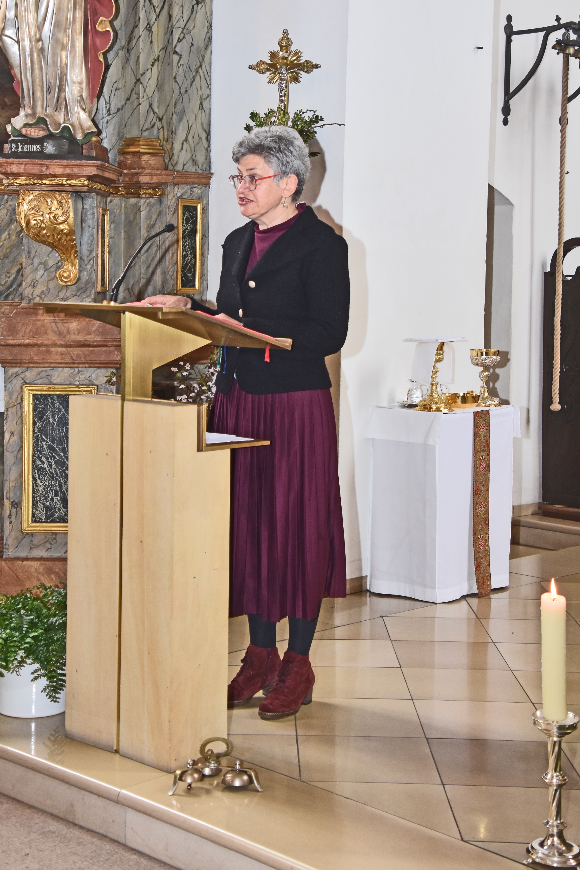 Lesung durch Jubilarin Beate Linke