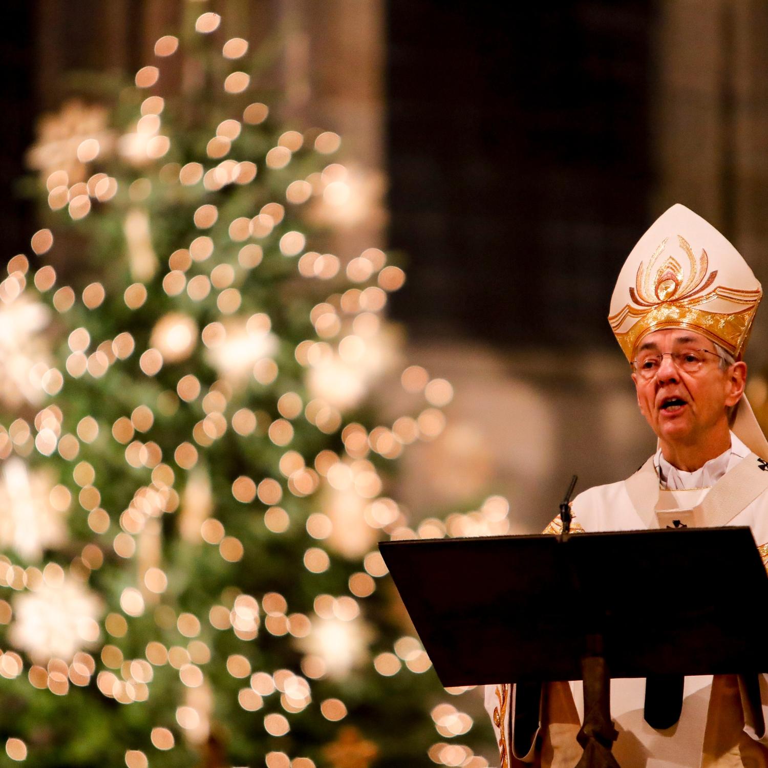 Erzbischof Schick Christmette