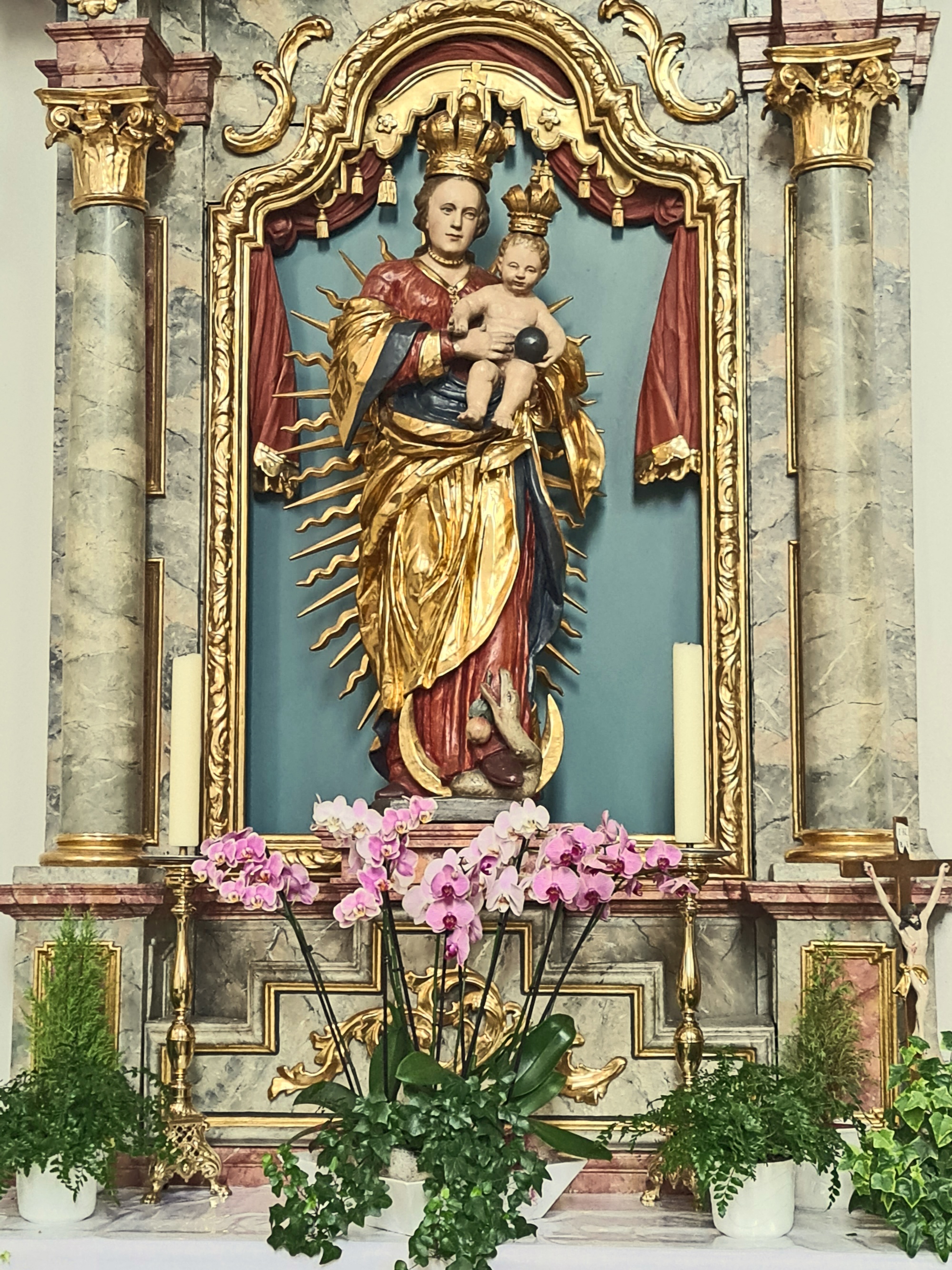 Marienaltar