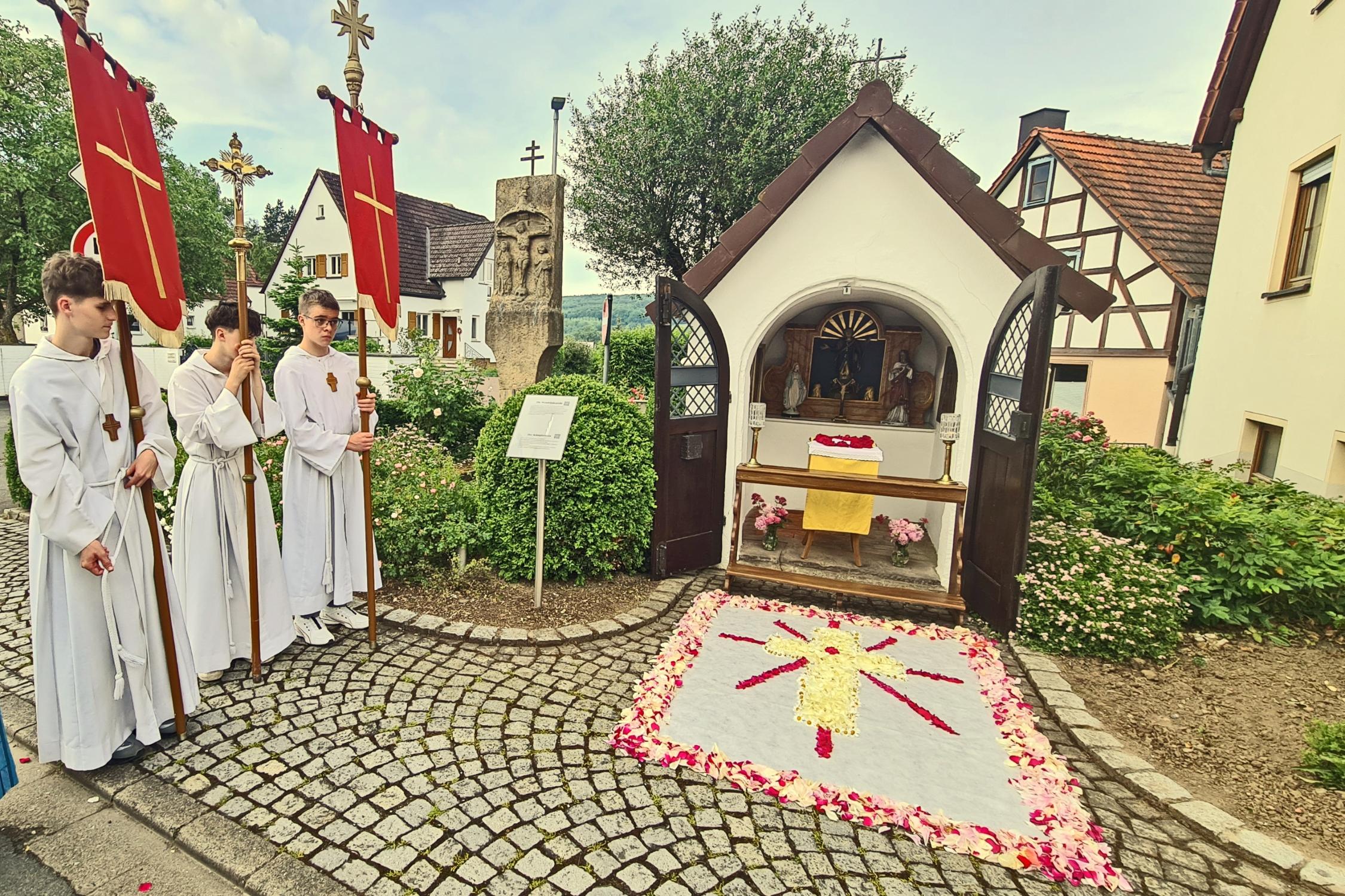 3. Fronleichnamsaltar an der Wendelinkapelle