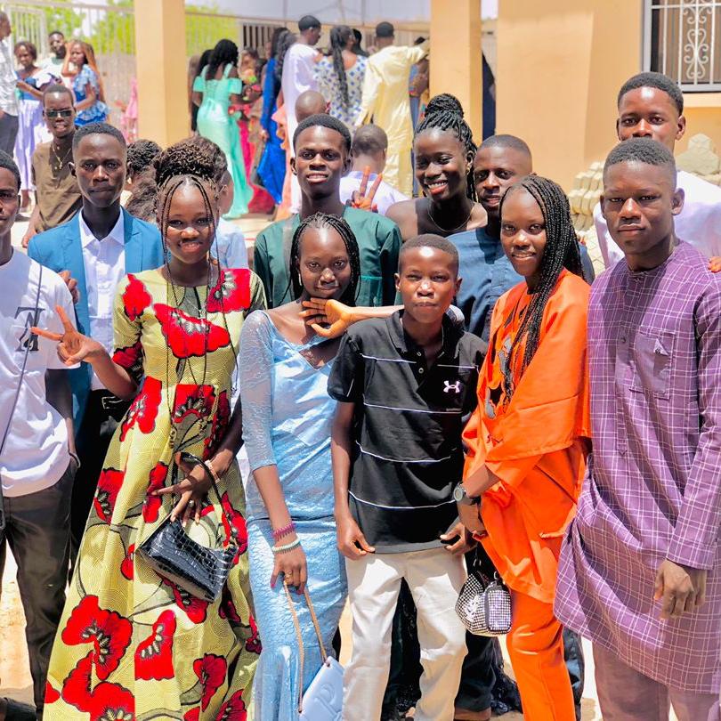 Ministrant*innen aus dem Bistum Thiès.